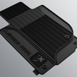 L200 rubber mat set